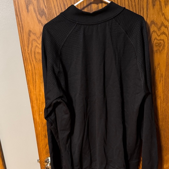 lululemon athletica Men's Black Zip-Up Sweater - Picture 3 of 3